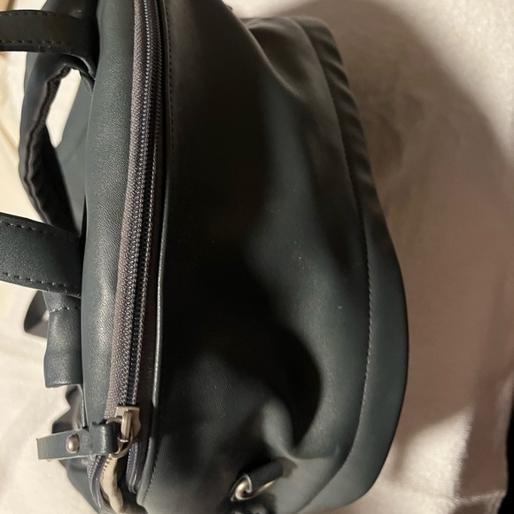 Skip Hop Gray Laptop Backpack - Picture 5 of 11